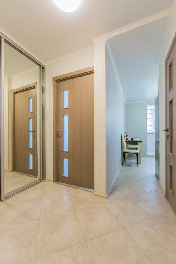 基輔The Best Rest In This Stylish, Cozy Apartament.公寓 外观 照片
